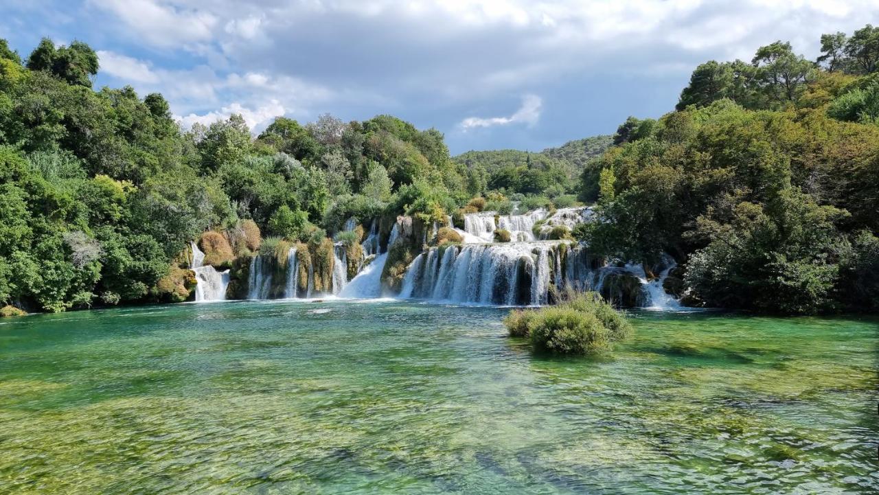 Villa Stone Medal Drniš Εξωτερικό φωτογραφία